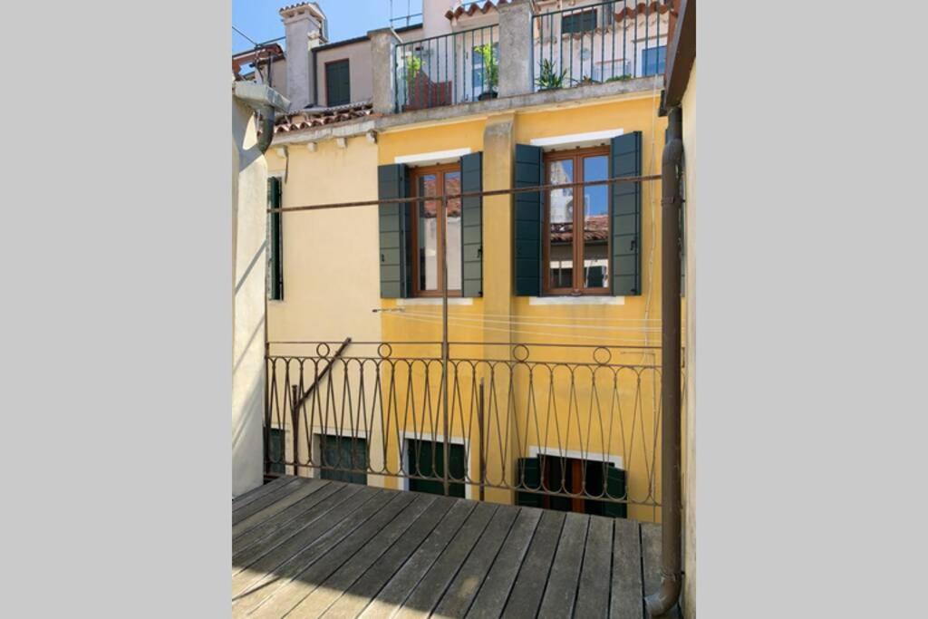 Amazing Modern Design Home, Campo dei Mori. WIFI Venesia Bagian luar foto