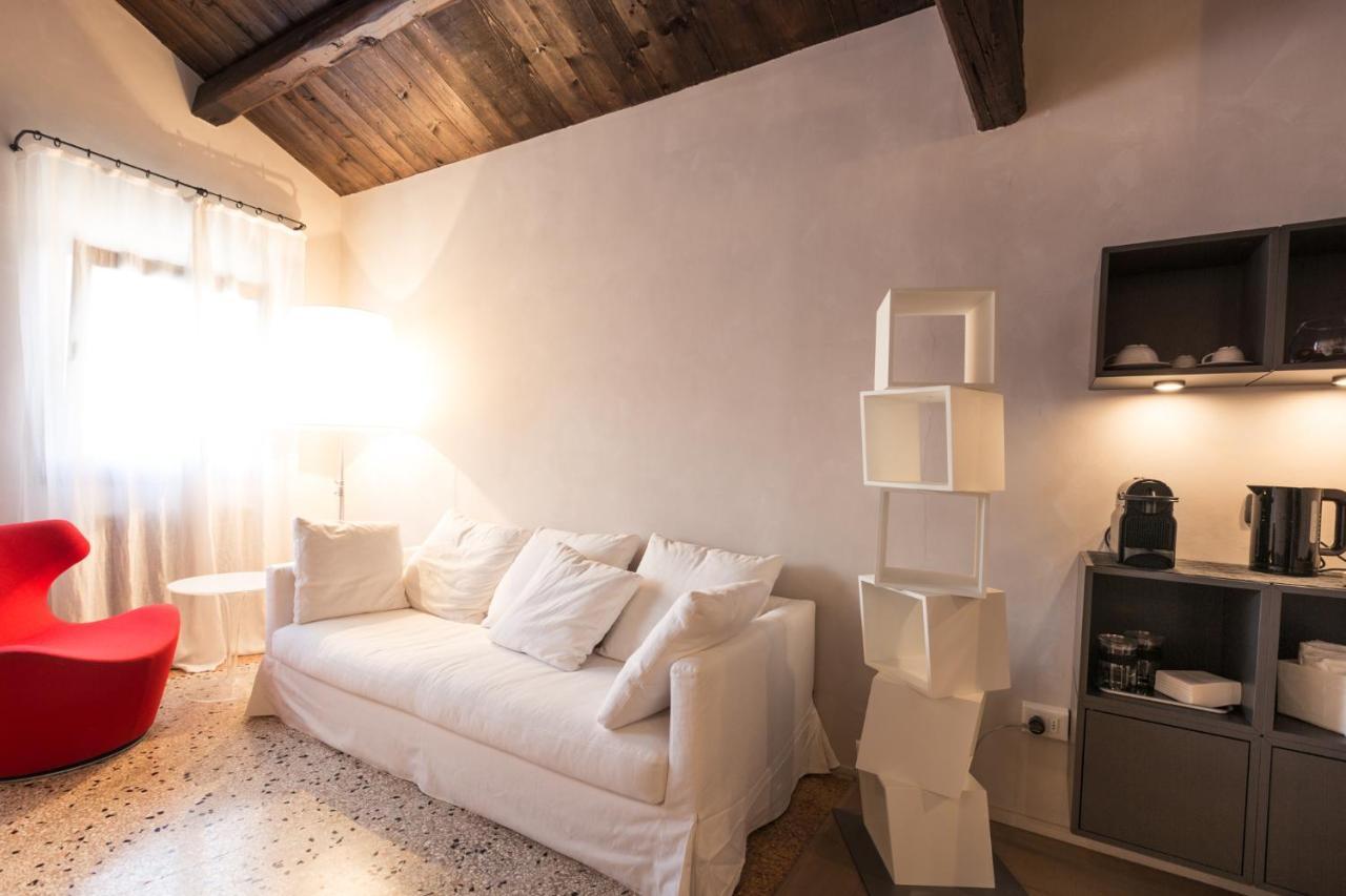 Amazing Modern Design Home, Campo dei Mori. WIFI Venesia Bagian luar foto